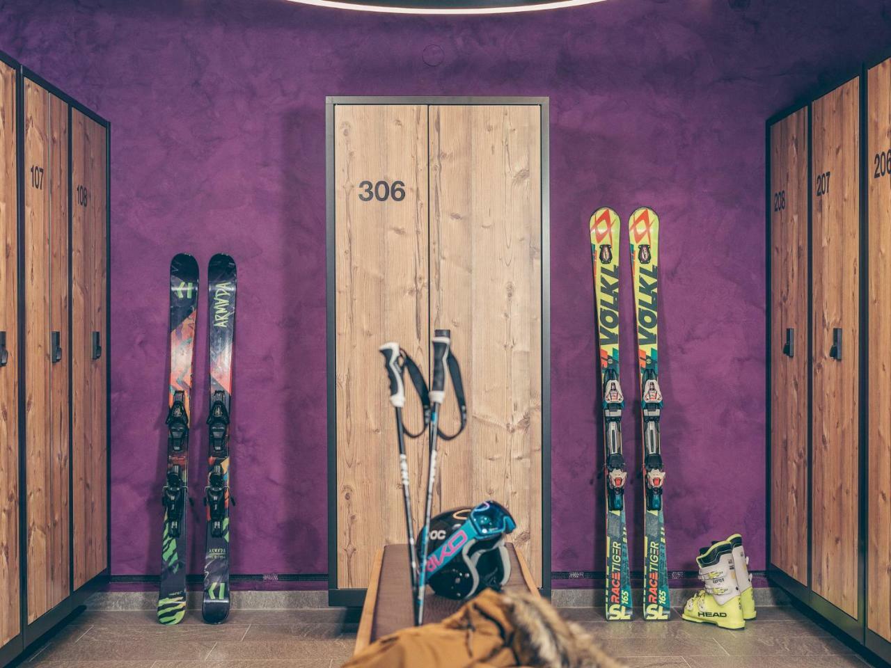 Hotel Bergkristall Zillertal - Adults Only 14 Years Plus Hippach Exterior foto